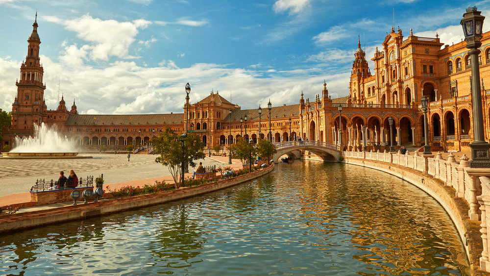 seville 8.jpg